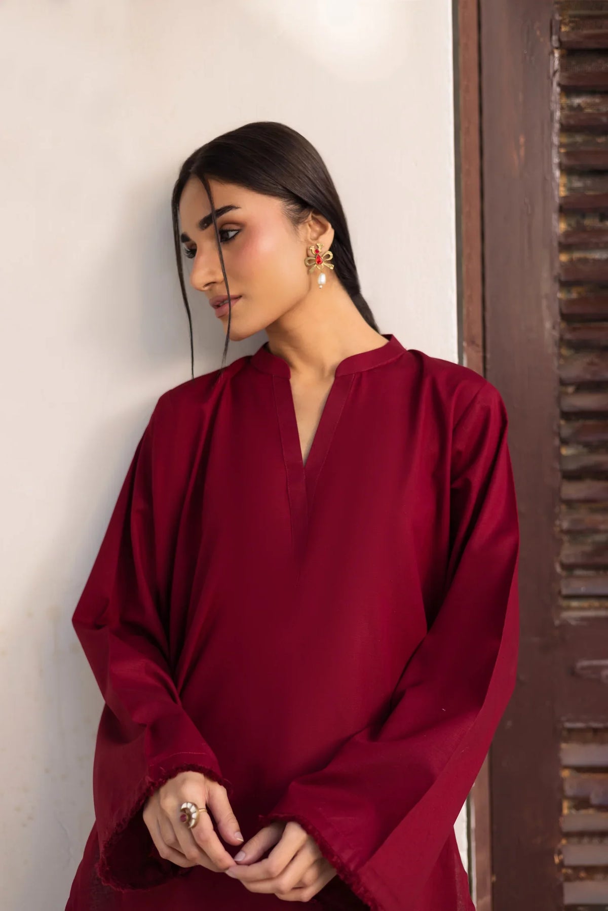 HART TOUCHING EMBROIDED 2 PCS maroon