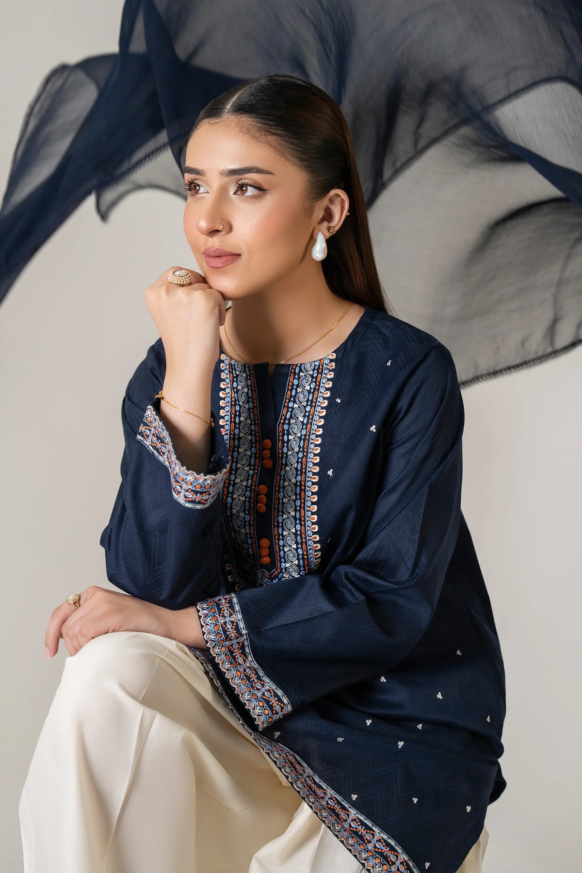 Rangrez – Heavy Embroidered Stitched Suit